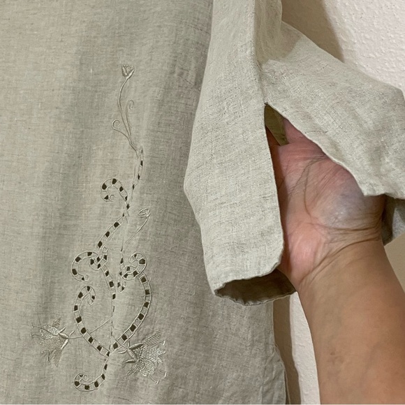 Irish linen tunic, embroidered, Richard Malcom - Picture 3 of 7